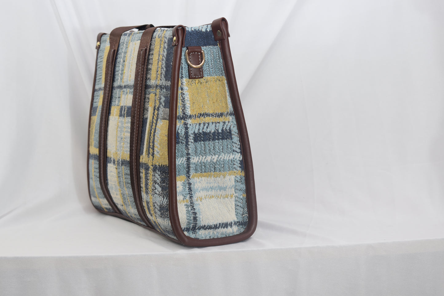 ISHAAYA Stylish Spacious Double Sleeved Laptop Tote Bag (Multicolor)