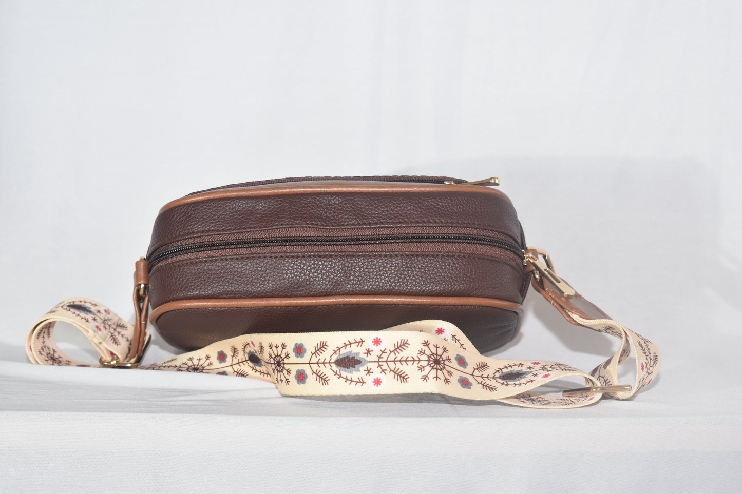 ISHAAYA Stylish Crossbody Sling Bag (Brown)