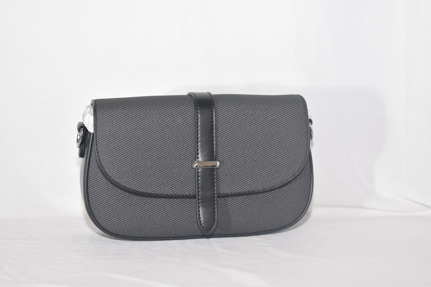 ISHAAYA Stylish Sling Bag (Black)