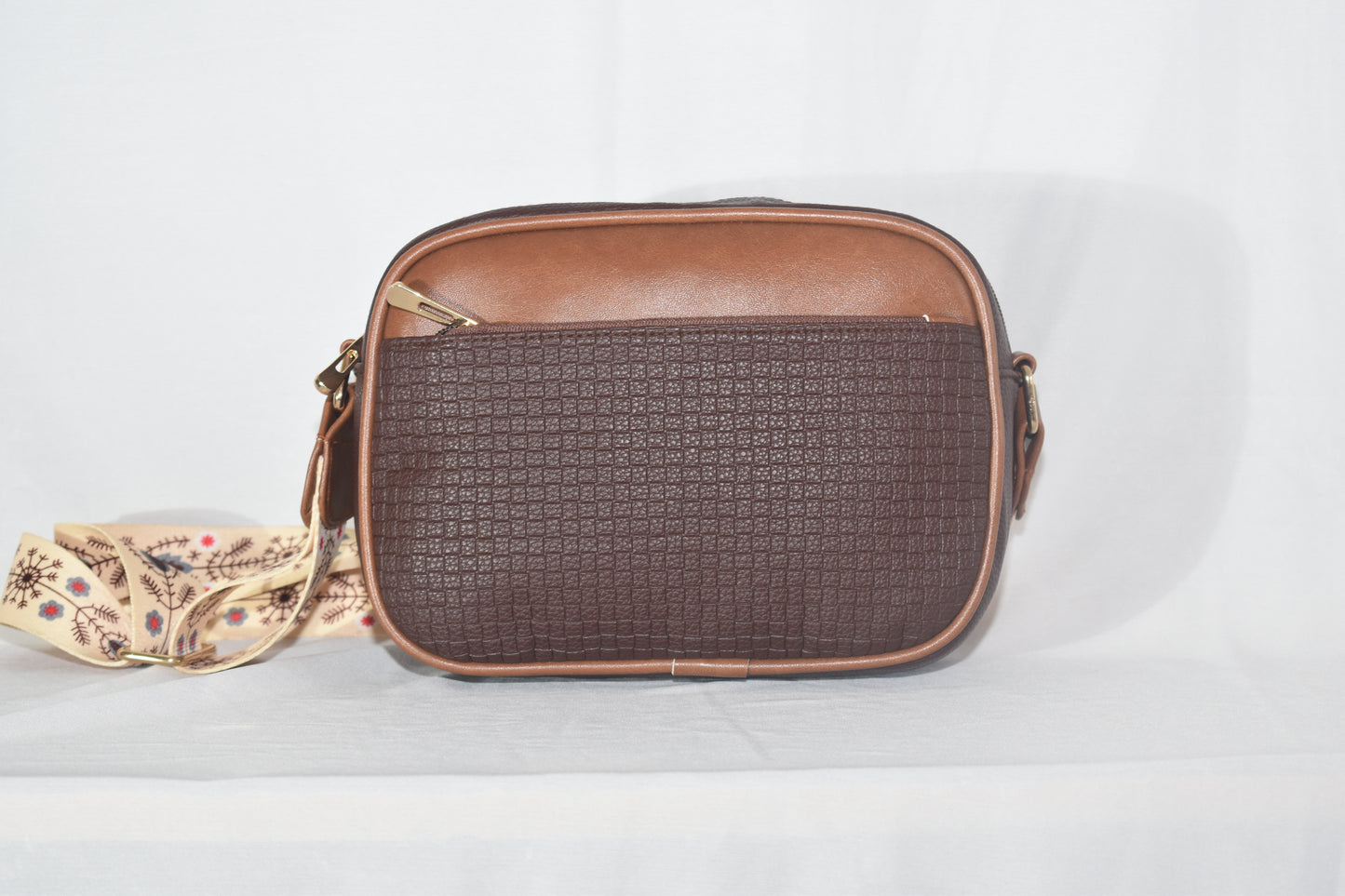 ISHAAYA Stylish Crossbody Sling Bag (Brown)